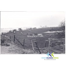 Rijndijk dreigende dijkdoorbraak 1970 Pannerden (2)